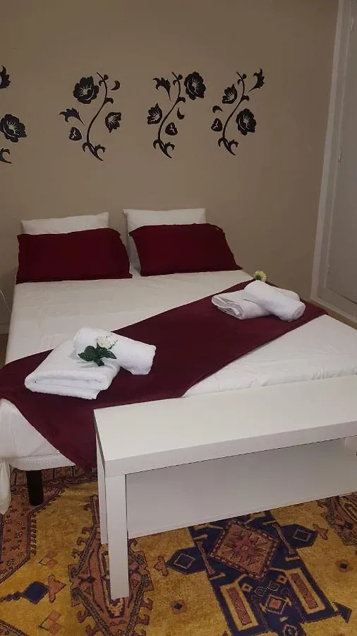Precioso Apartamento A Menos De 100M De La Playa Roses Spanje