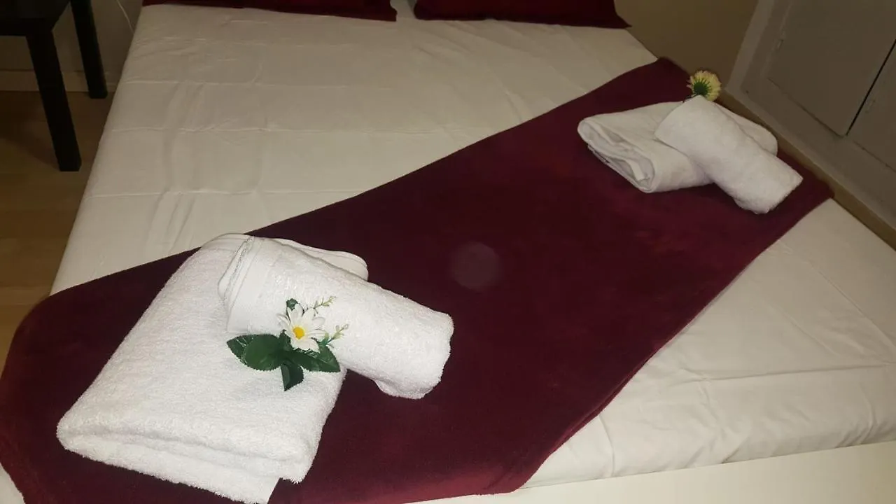Precioso Apartamento A Menos De 100M De La Playa Roses