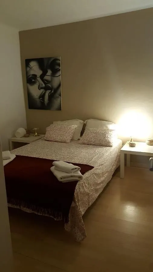 Precioso Apartamento A Menos De 100M De La Playa Roses